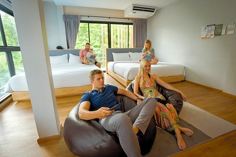 Nest By Sangob Hotell Bangkok Exteriör bild