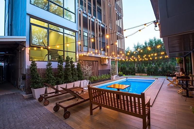 Nest By Sangob Hotell Bangkok Exteriör bild