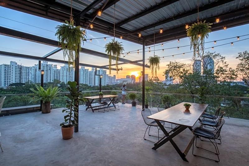 Nest By Sangob Hotell Bangkok Exteriör bild